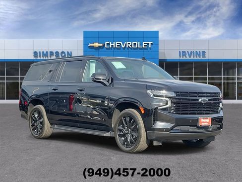 Used 2024 Chevrolet Suburban RST w/ Sport Performance Package image 1