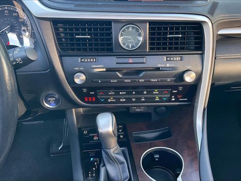 Used 2020 Lexus RX 450h image 35