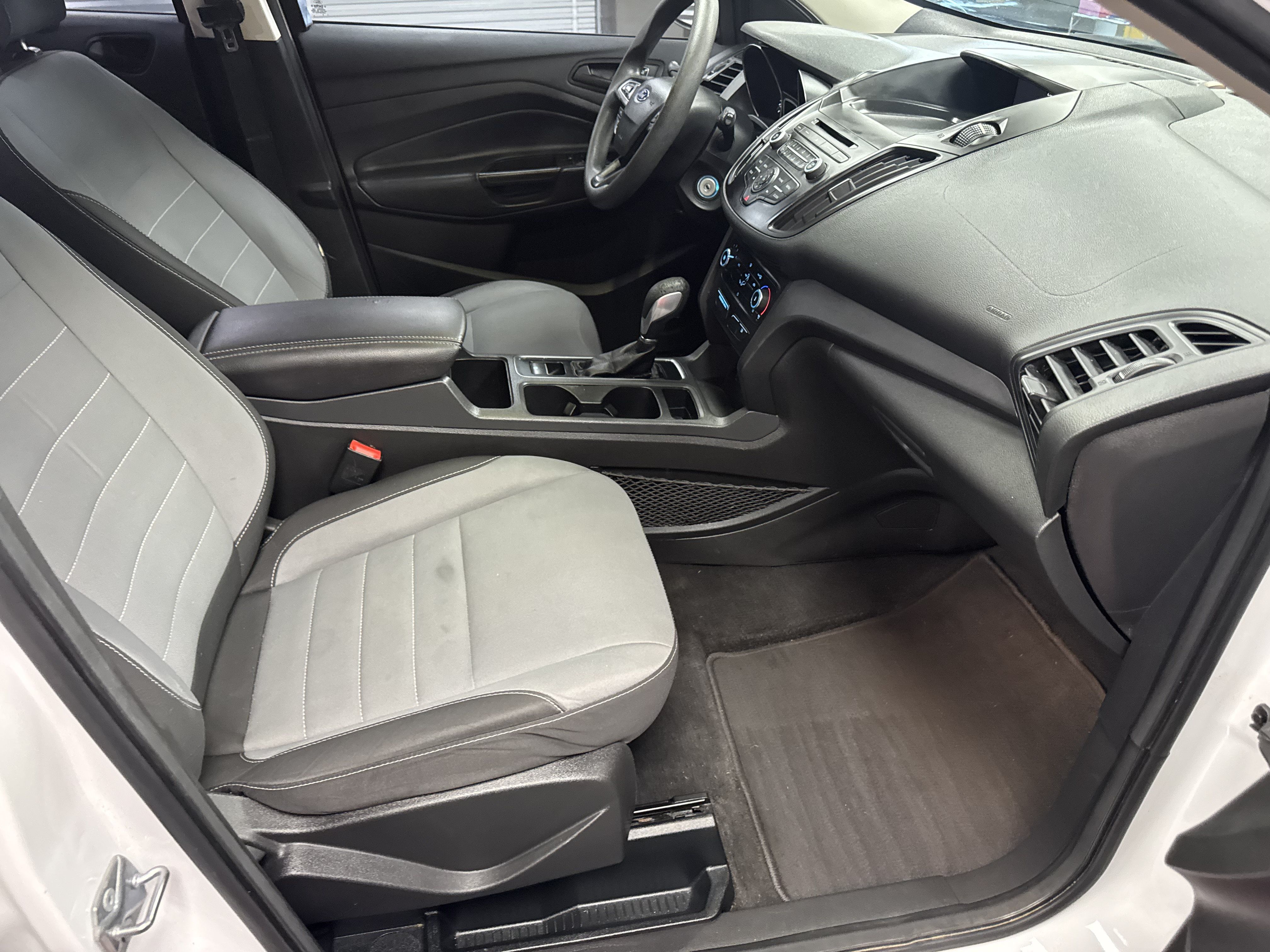 Used 2017 Ford Escape S FWD image 11