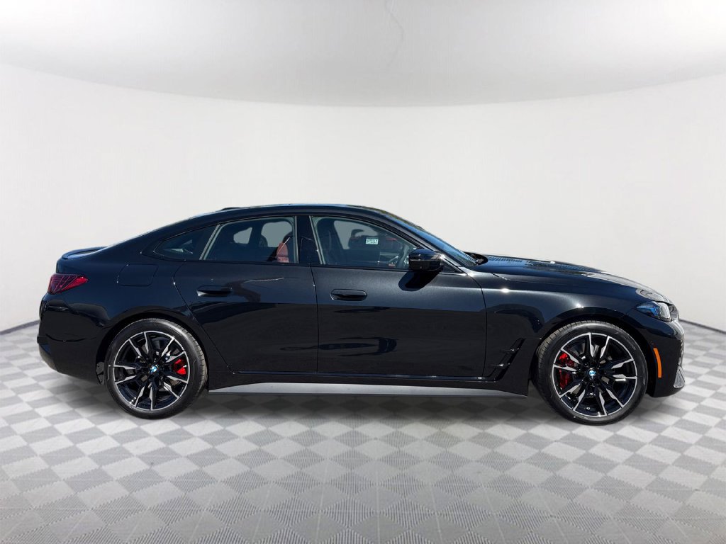 New 2027 BMW M440i w/ Parking Assistance Package RWD image 3