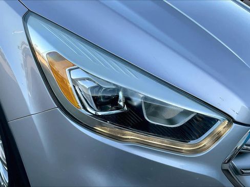 Used 2017 Ford Escape Titanium image 28