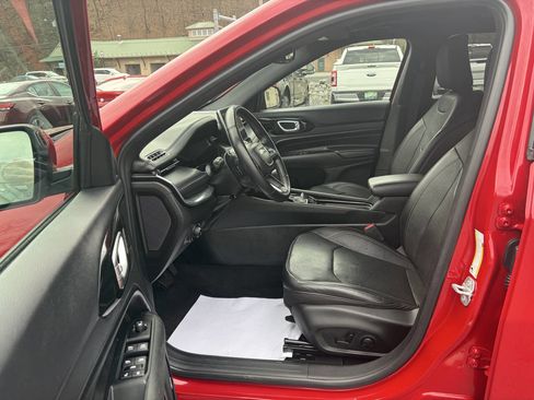 Used 2022 Jeep Compass Limited w/ (RED) Package image 12