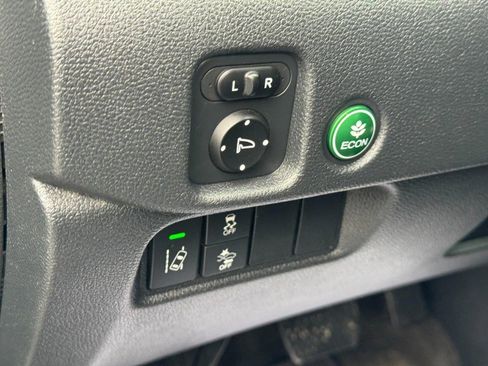 Used 2016 Honda Pilot EX-L image 17