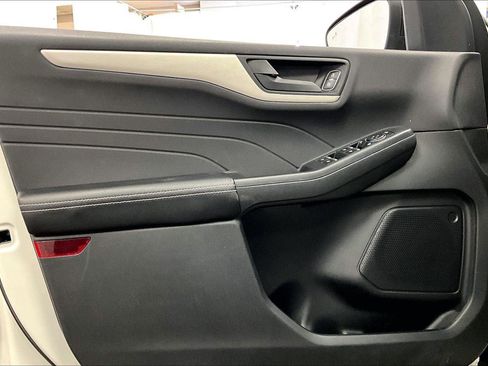 Used 2022 Ford Escape SE w/ Convenience Package image 22