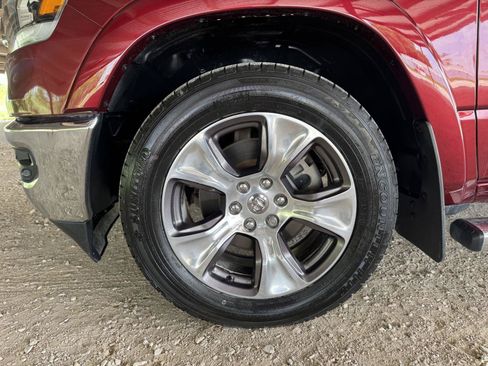 Used 2020 RAM 1500 Laramie RWD image 46