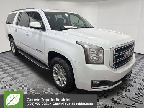 Used 2020 GMC Yukon XL SLT AWD/4WD image 1