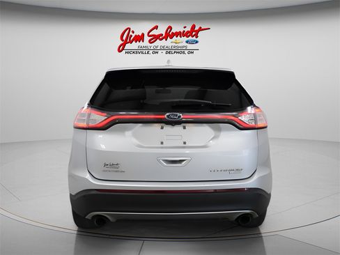 Used 2018 Ford Edge Titanium w/ Equipment Group 301A image 5