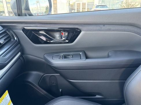 New 2025 Subaru Forester Limited image 26