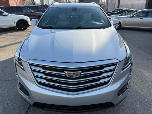 Used 2018 Cadillac XT5 FWD image 11