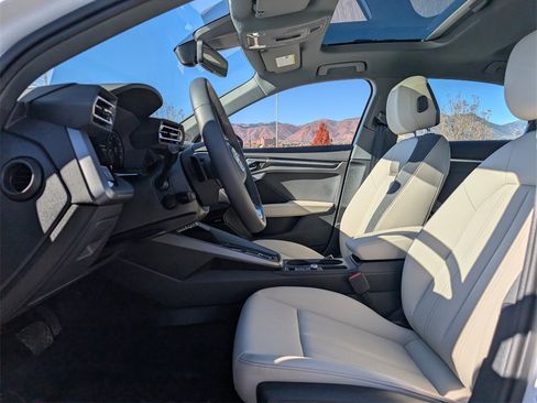 Used 2025 Audi A3 2.0T Premium Plus image 11