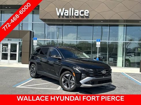 Used 2025 Hyundai Tucson SEL FWD image 1