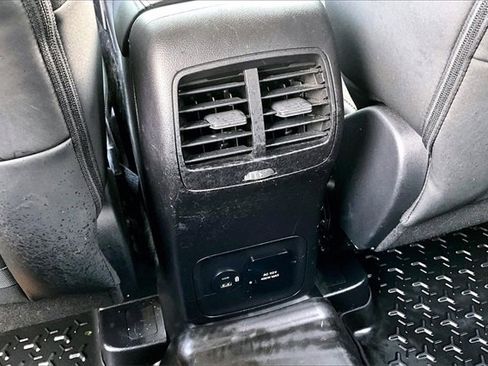 Used 2022 Ford Bronco Sport Badlands image 10