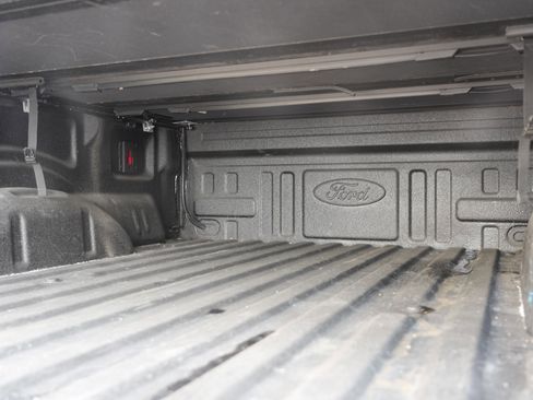 Used 2024 Ford F150 Lariat w/ Equipment Group 502A High image 30