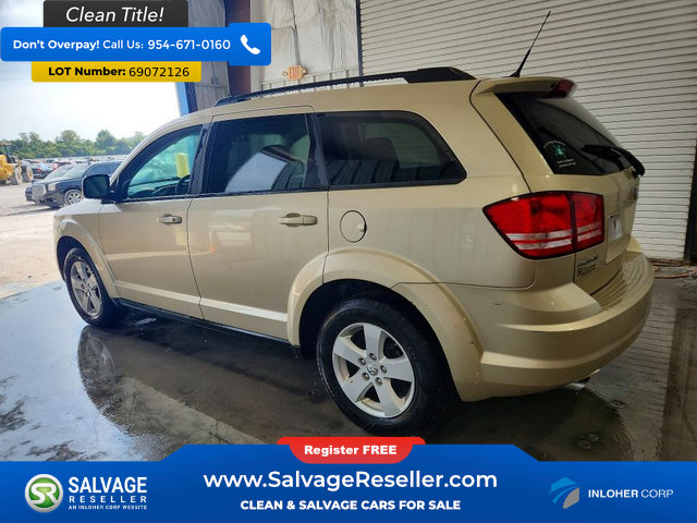 Used 2010 Dodge Journey SXT FWD image 3