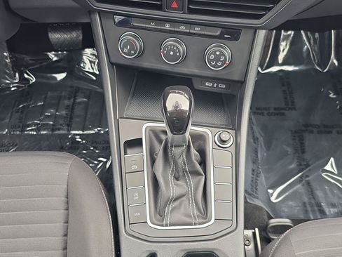 Certified 2024 Volkswagen Jetta S FWD image 17