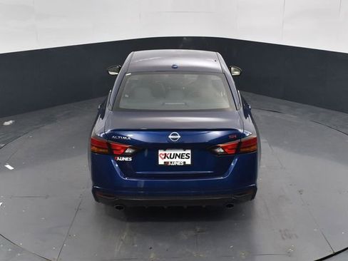 Used 2023 Nissan Altima 2.5 SR image 39