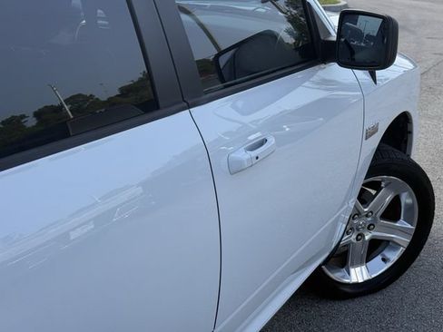 Used 2016 RAM 1500 Sport RWD image 9