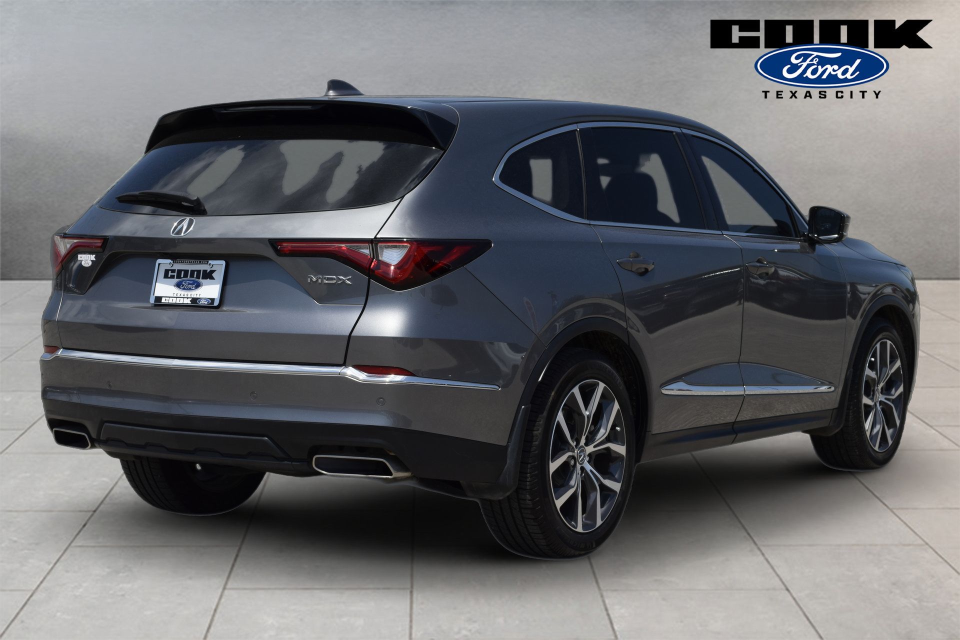 Used 2023 Acura MDX w/ Technology Package FWD image 3