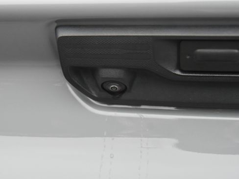 Used 2024 Chevrolet Silverado 1500 LT image 38