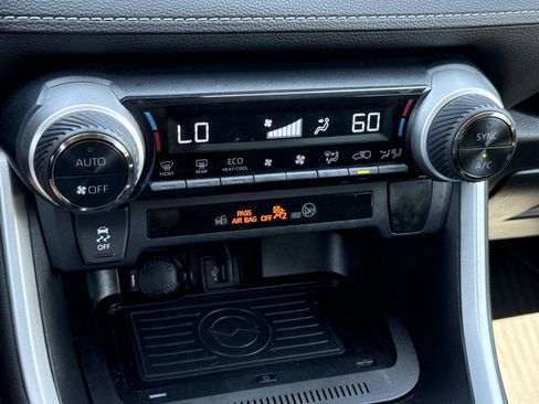 Used 2023 Toyota RAV4 AWD Hybrid image 25