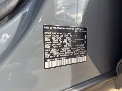 New 2026 Volkswagen Atlas SEL Premium R-Line image 30