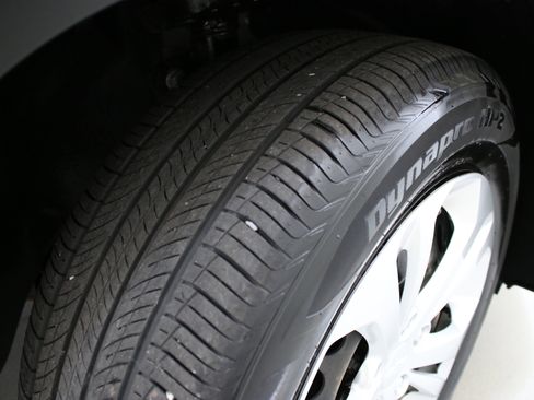 Used 2024 Chevrolet Trax LS FWD image 33