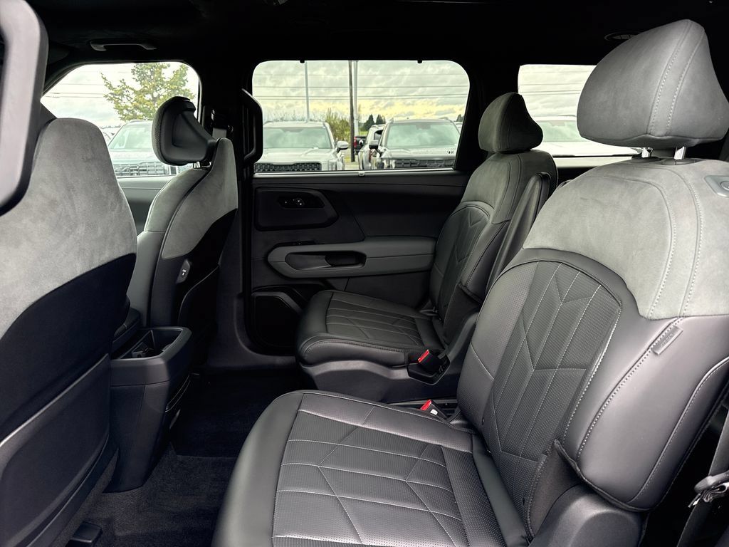 New 2027 Kia Telluride SX Prestige X-Line w/ Towing Package AWD/4WD image 16