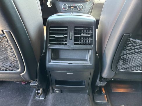 Used 2016 Mercedes-Benz GLE 63 AMG 4MATIC image 42