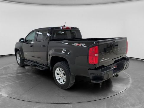 Used 2022 Chevrolet Colorado LT w/ LT Convenience Package AWD/4WD image 5