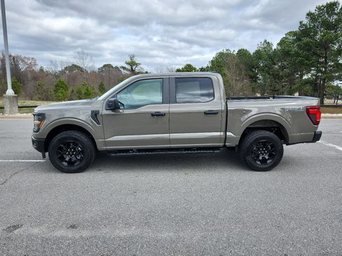 Used 2025 Ford F150 STX w/ Equipment Group 201A FX4 image 2