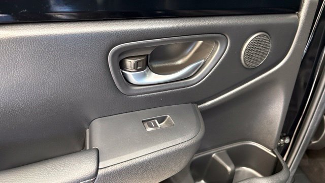 Used 2025 Honda Pilot EX-L image 21