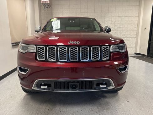 Used 2017 Jeep Grand Cherokee Overland w/ Jeep Active Safety Group image 13