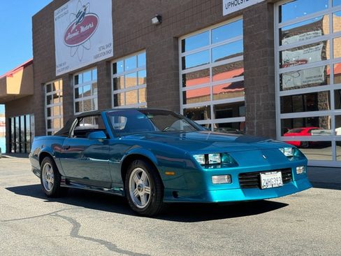 Used 1991 Chevrolet Camaro RS image 9