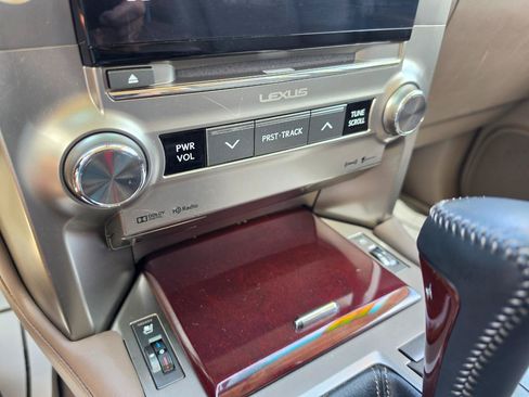 Used 2019 Lexus GX 460 Premium AWD/4WD image 21