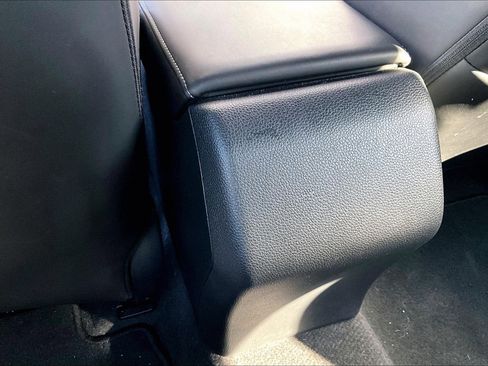 Used 2023 Honda Accord Sport image 34