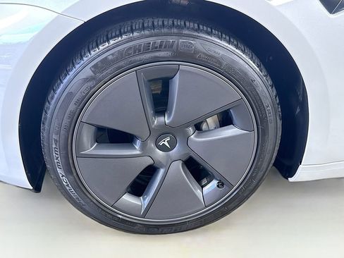 Used 2023 Tesla Model 3 Standard Range RWD image 38