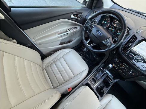 Used 2017 Ford Escape Titanium w/ Equipment Group 301A image 10