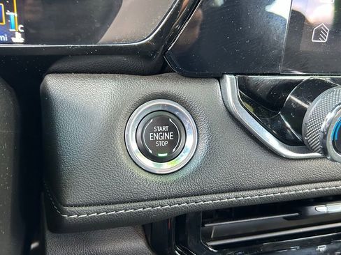 Used 2023 Chevrolet Colorado LT w/ LT Convenience Package image 46