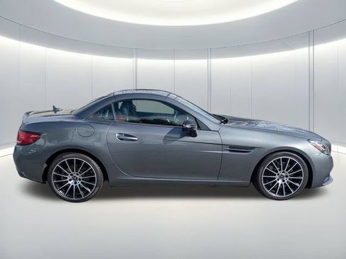 Used 2020 Mercedes-Benz SLC 300 image 7