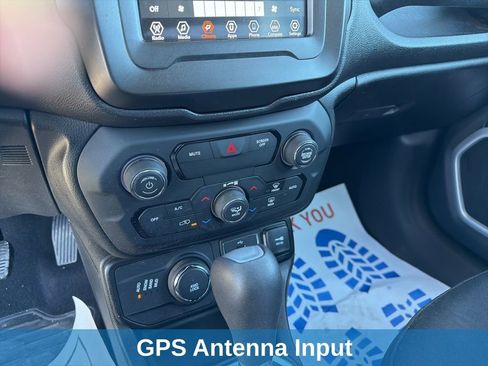 Used 2019 Jeep Renegade Sport w/ Sport Appearance Group image 10