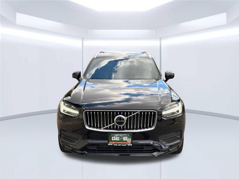 Used 2022 Volvo XC90 T5 Momentum w/ Climate Package AWD/4WD image 2