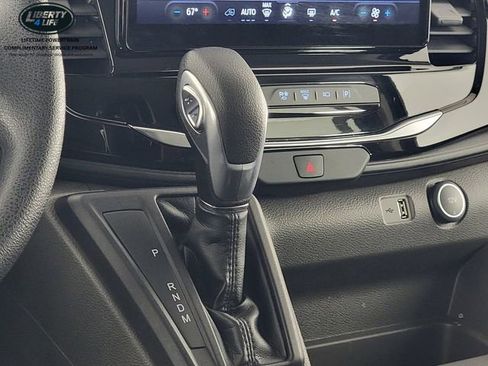 Used 2023 Ford Transit 350 XLT image 24