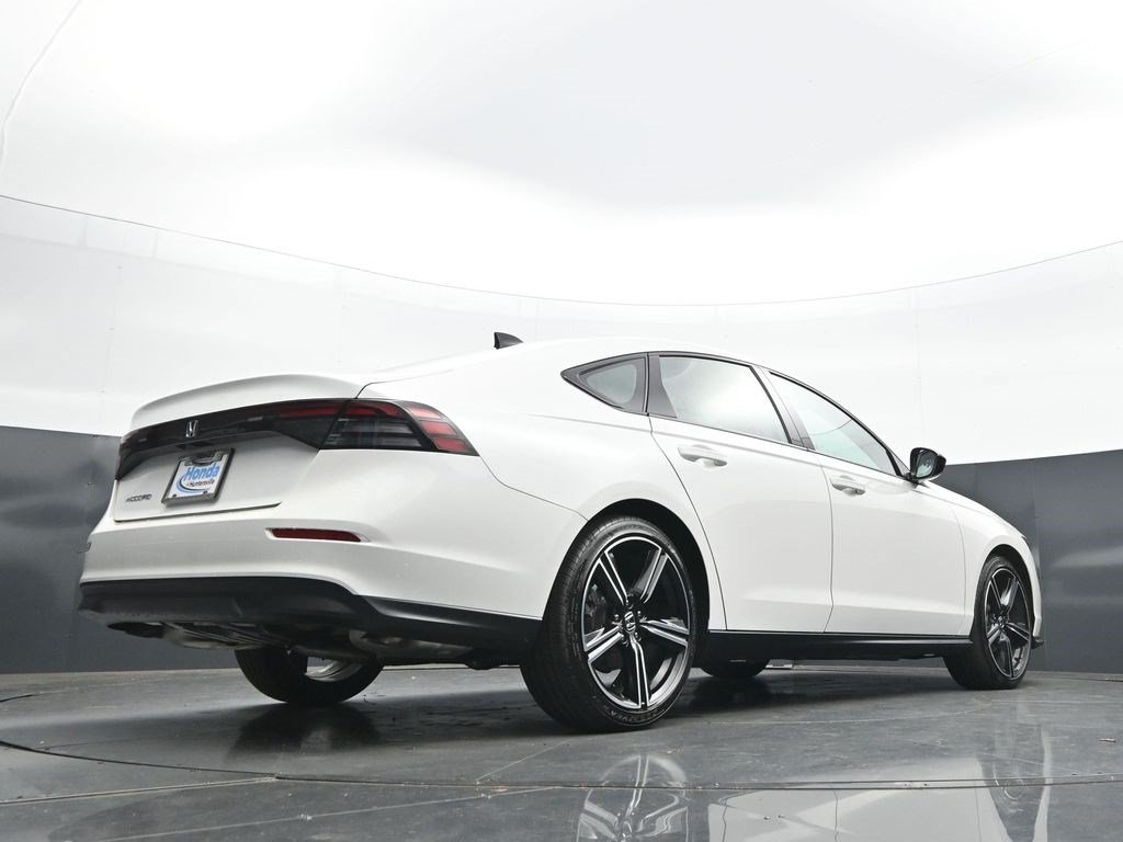 Used 2026 Honda Accord SE image 39