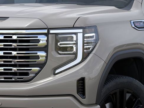 New 2026 GMC Sierra 1500 Denali w/ Denali Reserve Package AWD/4WD image 10