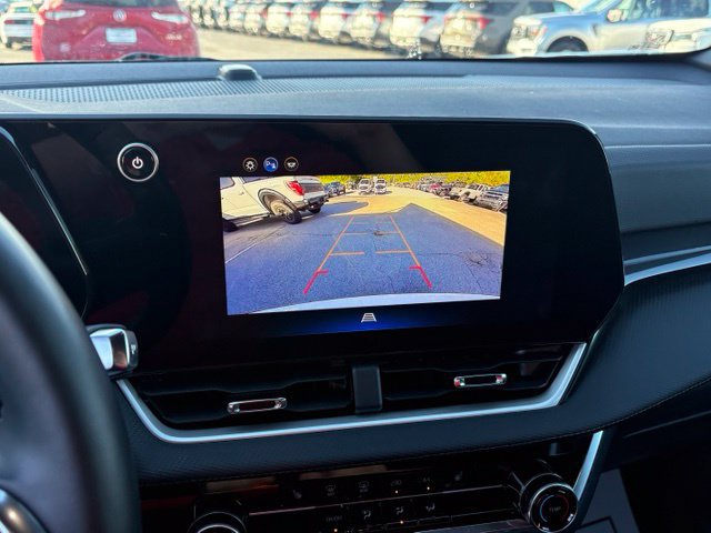 Used 2026 Chevrolet Equinox LT AWD/4WD image 5