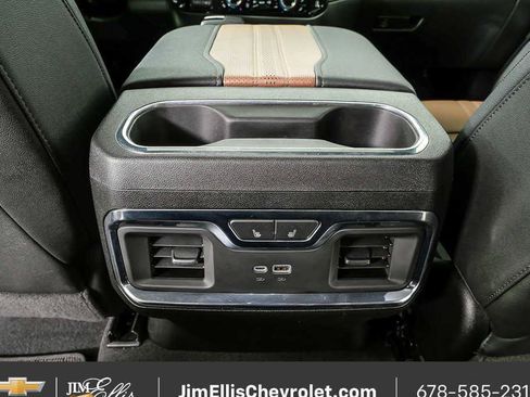 Certified 2024 Chevrolet Silverado 1500 High Country w/ Technology Package AWD/4WD image 19