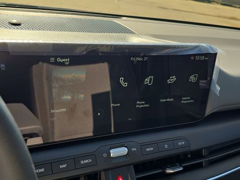 New 2025 Kia K4 LXS image 25