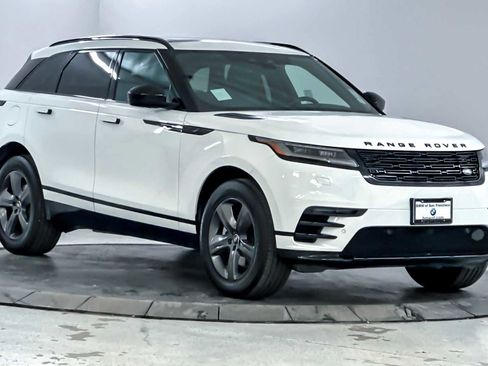 Used 2025 Land Rover Range Rover Velar Dynamic SE image 9