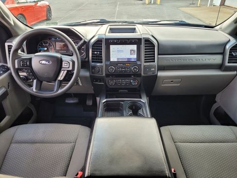 Used 2020 Ford F350 XLT w/ XLT Premium Package image 29