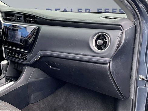 Used 2018 Toyota Corolla SE w/ Body Protection Package FWD image 25